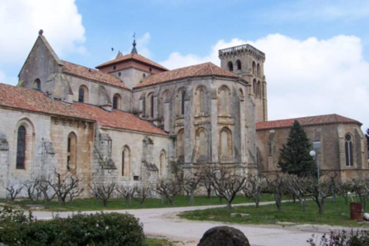 La Catedral Vut - Apt Para 4 Con Wifi En El Centro De Burgo Zewnętrze zdjęcie